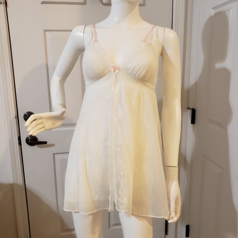 Betsey Johnson size Medium